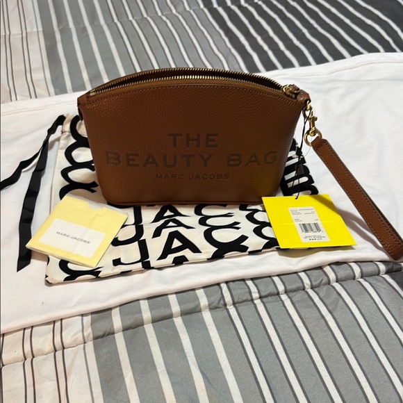 Marc Jacobs Handbags - Marc Jacobs Brown Cosmetic Case